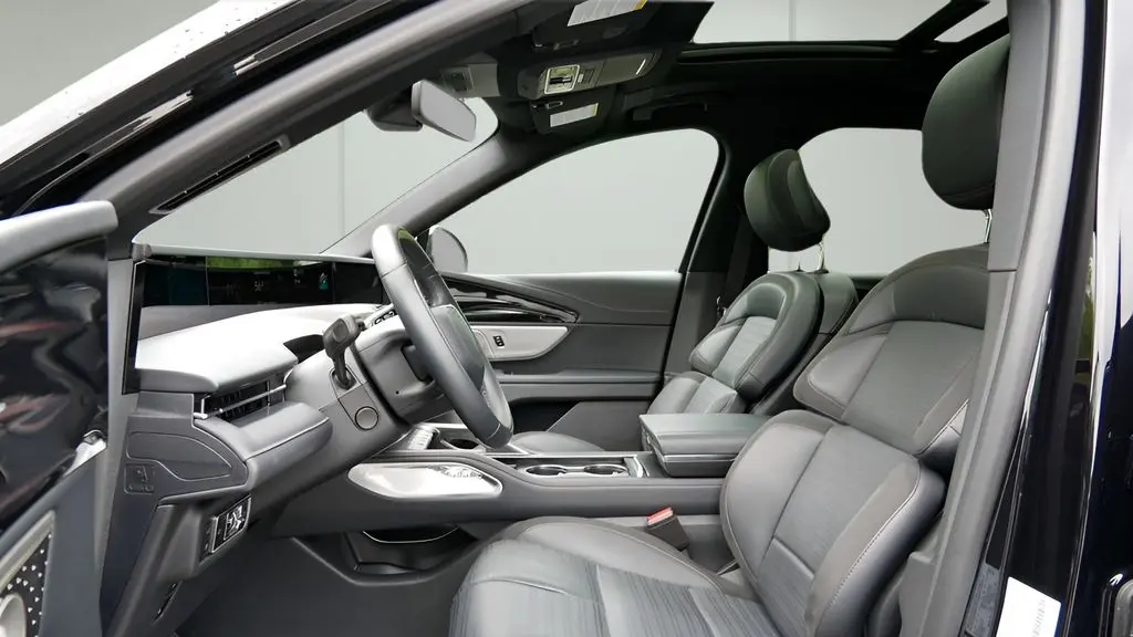 2025 Lincoln Nautilus Hybrid Reserve