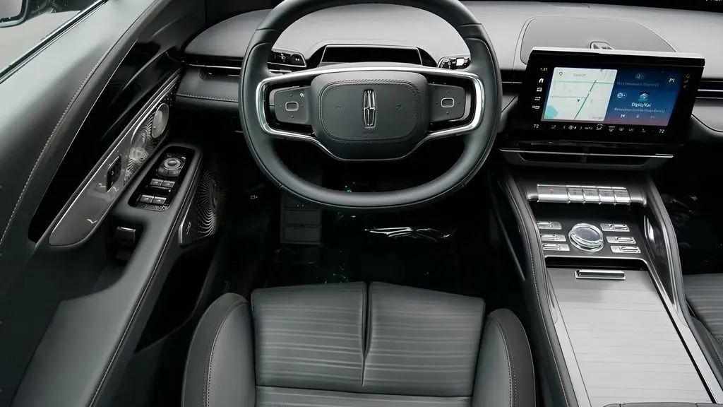2025 Lincoln Nautilus Hybrid Reserve