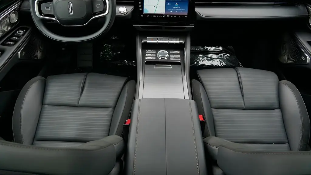2025 Lincoln Nautilus Hybrid Reserve
