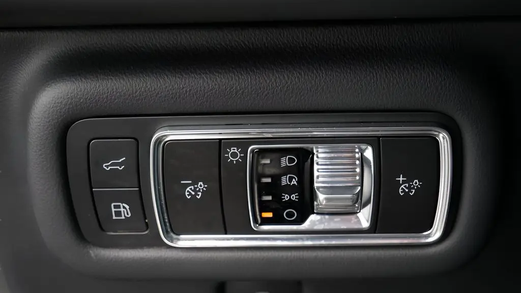 2025 Lincoln Nautilus Hybrid Reserve