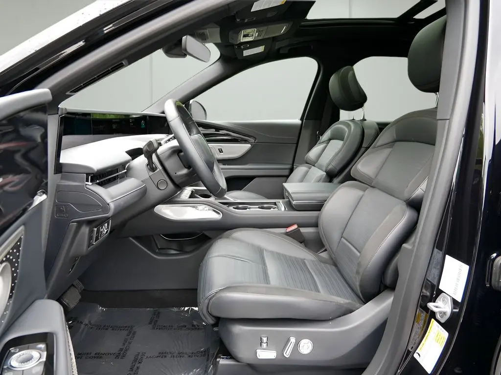 2025 Lincoln Nautilus - $58,348