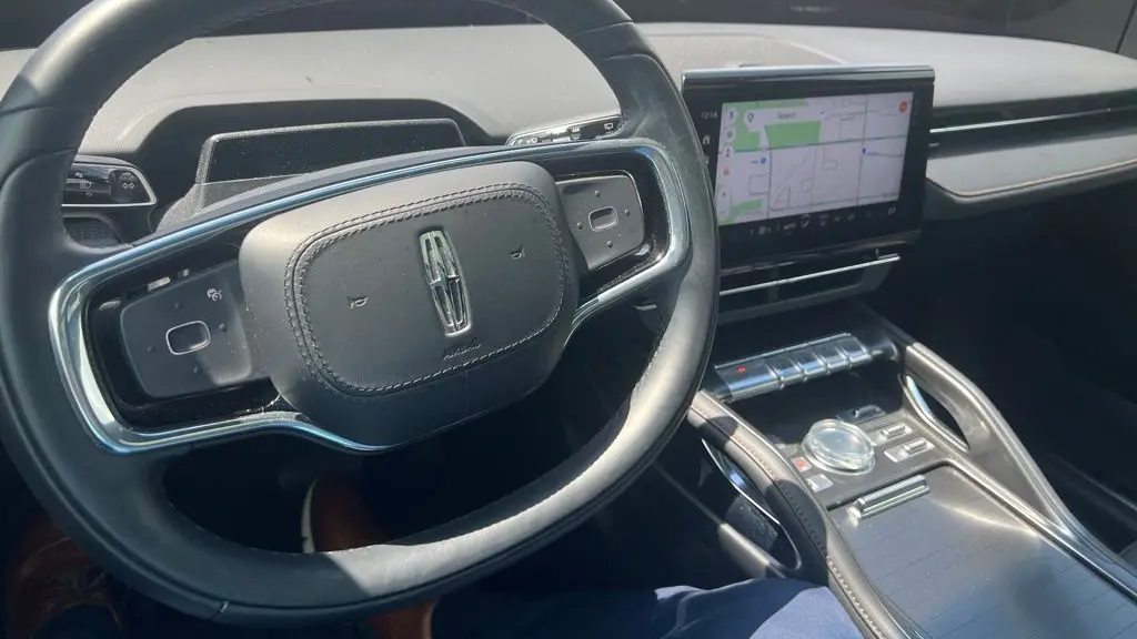 2024 Lincoln Nautilus Hybrid Reserve