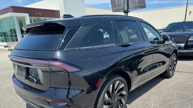 2024 Lincoln Nautilus Hybrid Reserve
