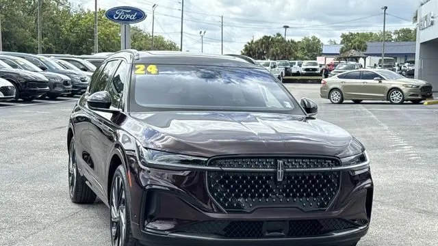 2024 Lincoln Nautilus Hybrid Reserve