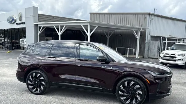 2024 Lincoln Nautilus Hybrid Reserve