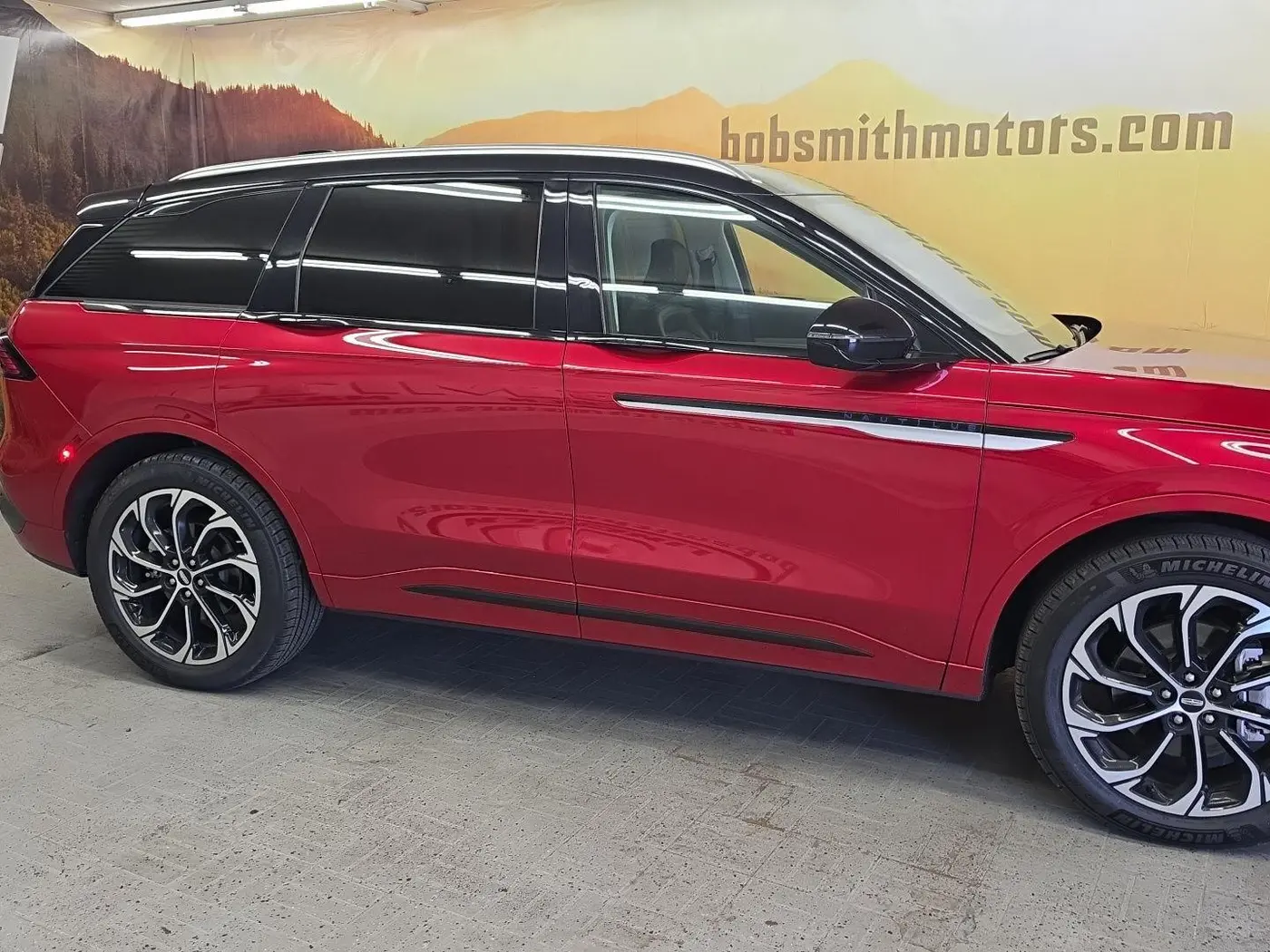 2025 Lincoln Nautilus - $58,900