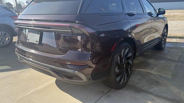 2024 Lincoln Nautilus Hybrid Reserve