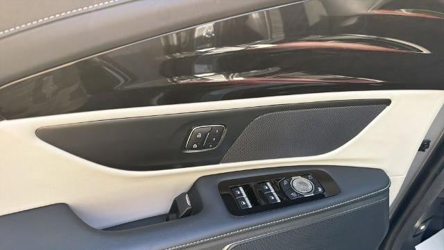 2024 Lincoln Nautilus Hybrid Reserve