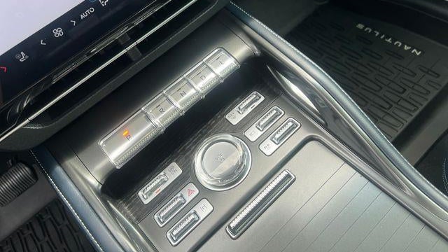 2024 Lincoln Nautilus Hybrid Reserve