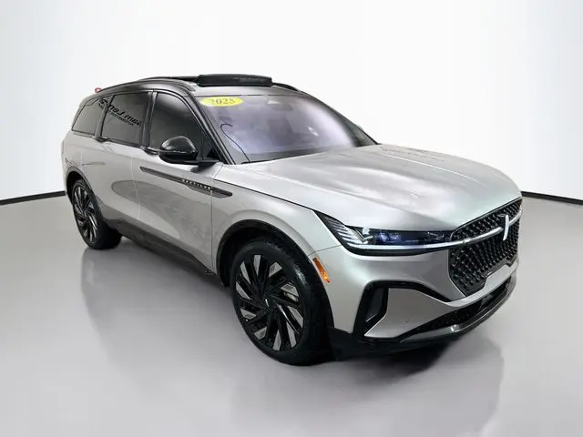 2025 Lincoln Nautilus