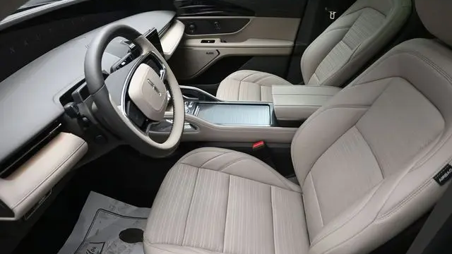 2025 Lincoln Nautilus Hybrid Reserve