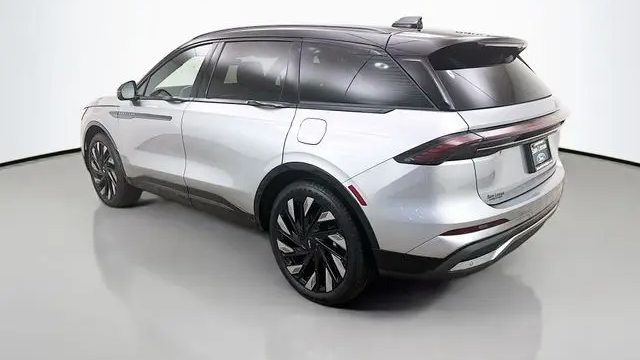 2025 Lincoln Nautilus Hybrid Reserve