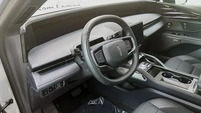 2025 Lincoln Nautilus Hybrid Reserve