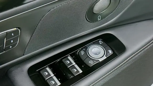2025 Lincoln Nautilus Hybrid Reserve