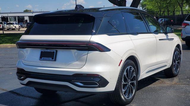2024 Lincoln Nautilus Hybrid Reserve