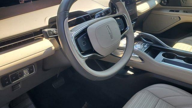 2024 Lincoln Nautilus Hybrid Reserve