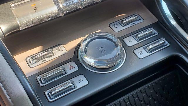 2024 Lincoln Nautilus Hybrid Reserve