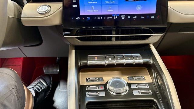 2024 Lincoln Nautilus Hybrid Reserve