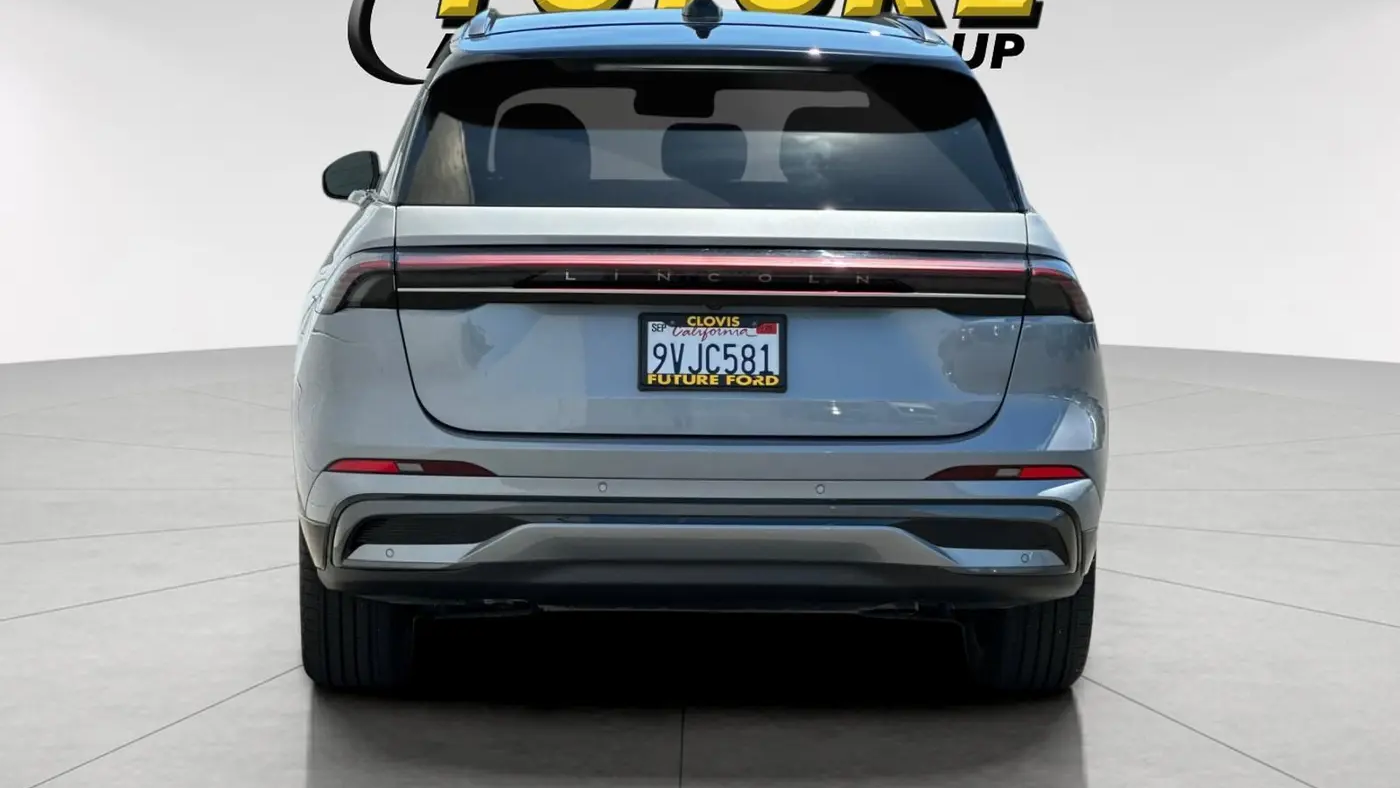 2025 Lincoln Nautilus Hybrid Reserve