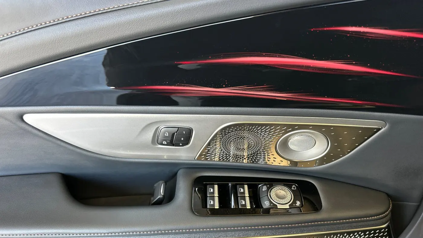2025 Lincoln Nautilus Hybrid Reserve