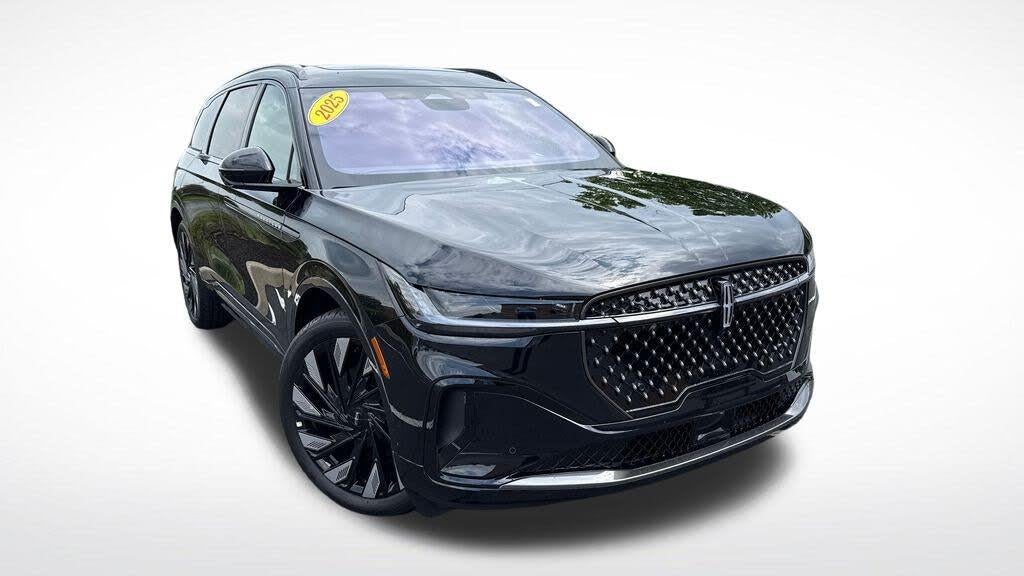 Preowned 2025 Lincoln Nautilus Hybrid Reserve for Sale