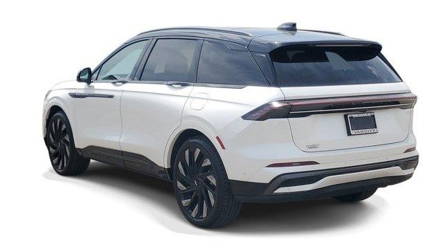2024 Lincoln Nautilus Reserve