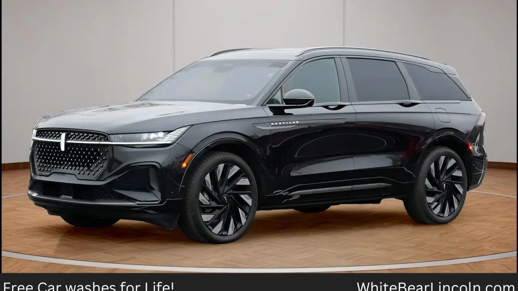 Preowned 2024 Lincoln Nautilus Reserve for Sale