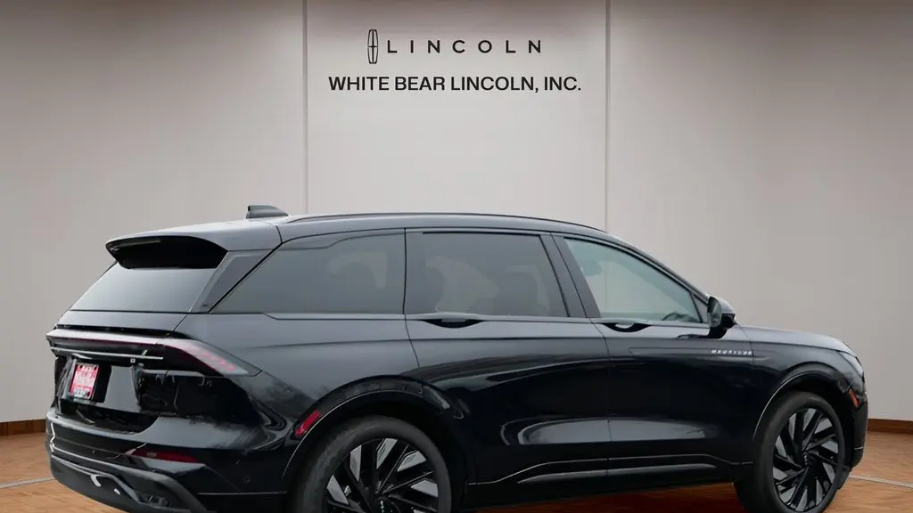 2024 Lincoln Nautilus Reserve