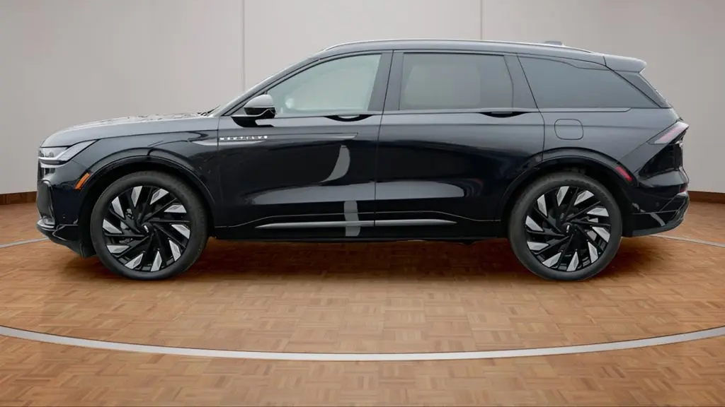 2024 Lincoln Nautilus Reserve