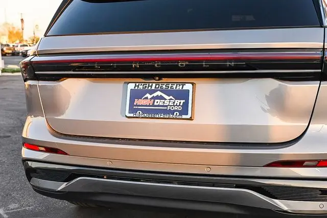 2024 Lincoln Nautilus - $49,888