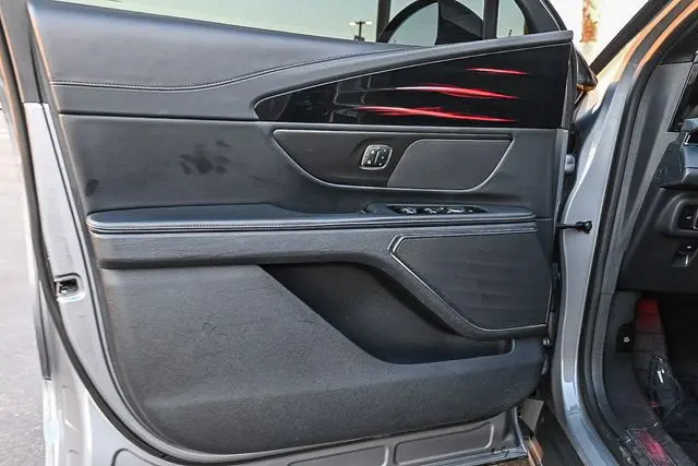 2024 Lincoln Nautilus - $49,888