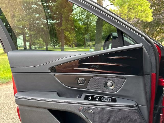 2025 Lincoln Nautilus - $55,000