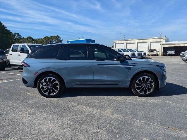 2025 Lincoln Nautilus - $54,999