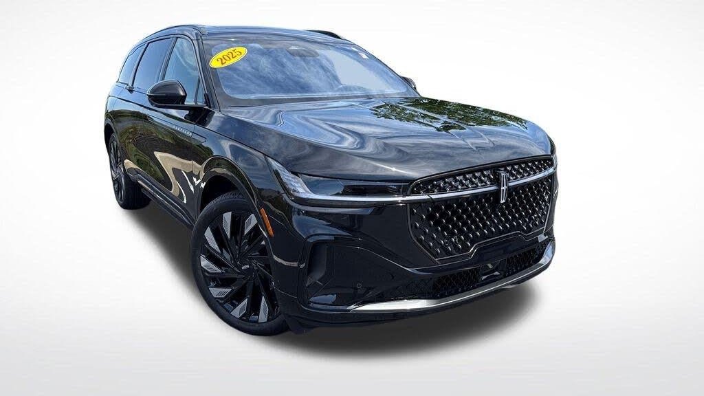 Preowned 2025 Lincoln Nautilus Reserve for Sale