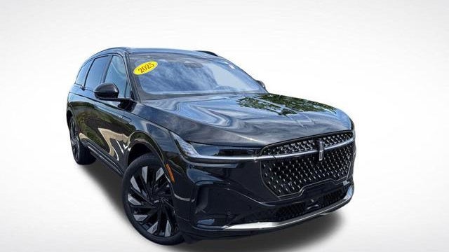Preowned 2025 Lincoln Nautilus Reserve for Sale