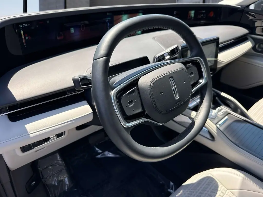 2026 Lincoln Nautilus - $65,840