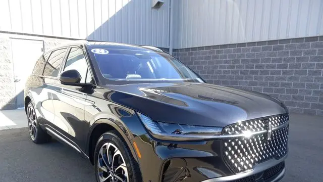 Preowned 2024 Lincoln Nautilus Reserve for Sale