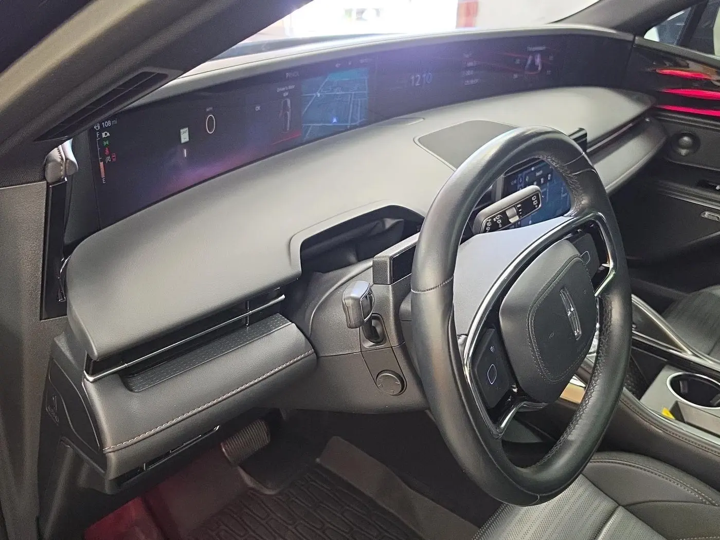 2025 Lincoln Nautilus - $58,590