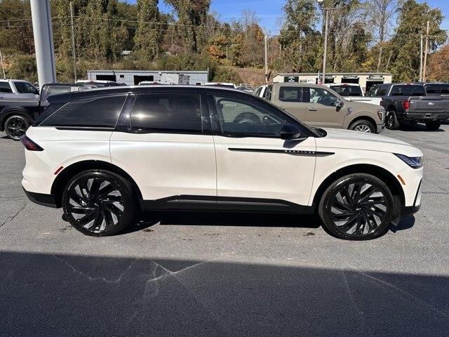 2026 Lincoln Nautilus