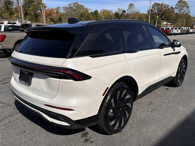 2026 Lincoln Nautilus