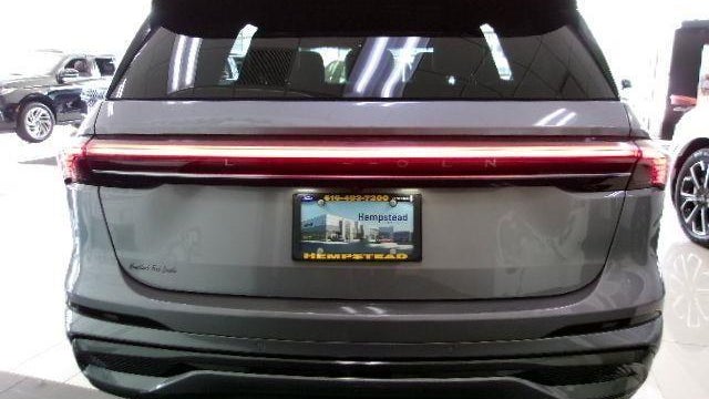 2024 Lincoln Nautilus Reserve