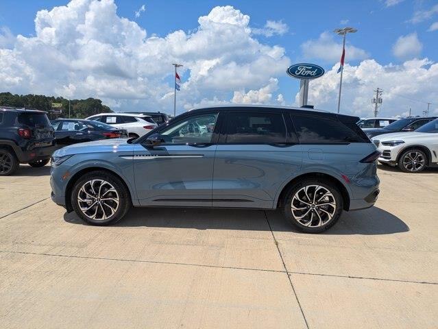 2026 Lincoln Nautilus - $64,495