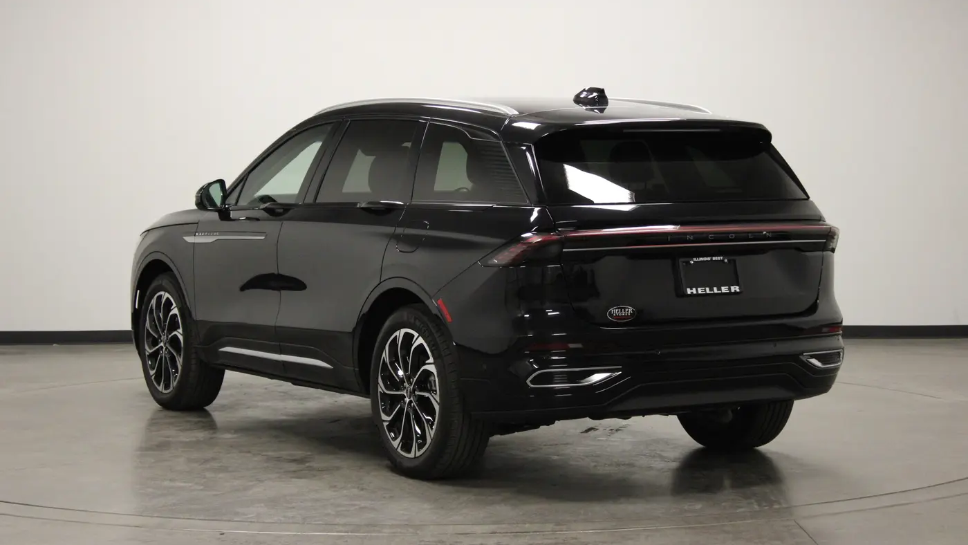 2024 Lincoln Nautilus Reserve