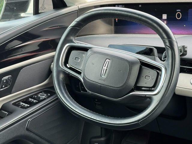 2024 Lincoln Nautilus - $43,300