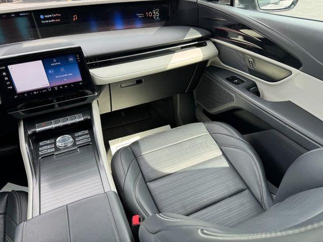 2024 Lincoln Nautilus - $43,300