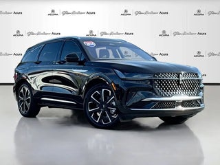 2024 Lincoln Nautilus with Infinite Black Metallic Clearcoat Exterior