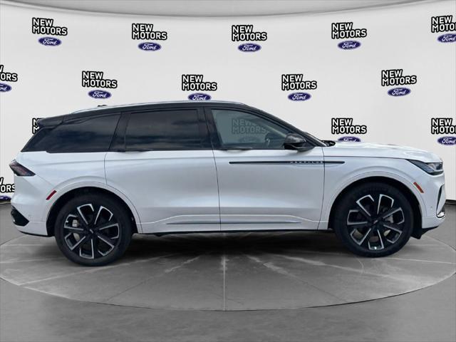 2024 Lincoln Nautilus - $52,479