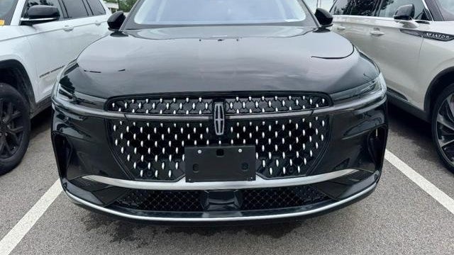 2024 Lincoln Nautilus Reserve