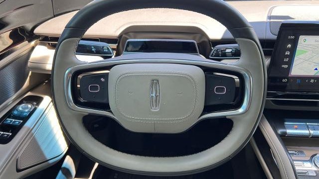 2024 Lincoln Nautilus Reserve