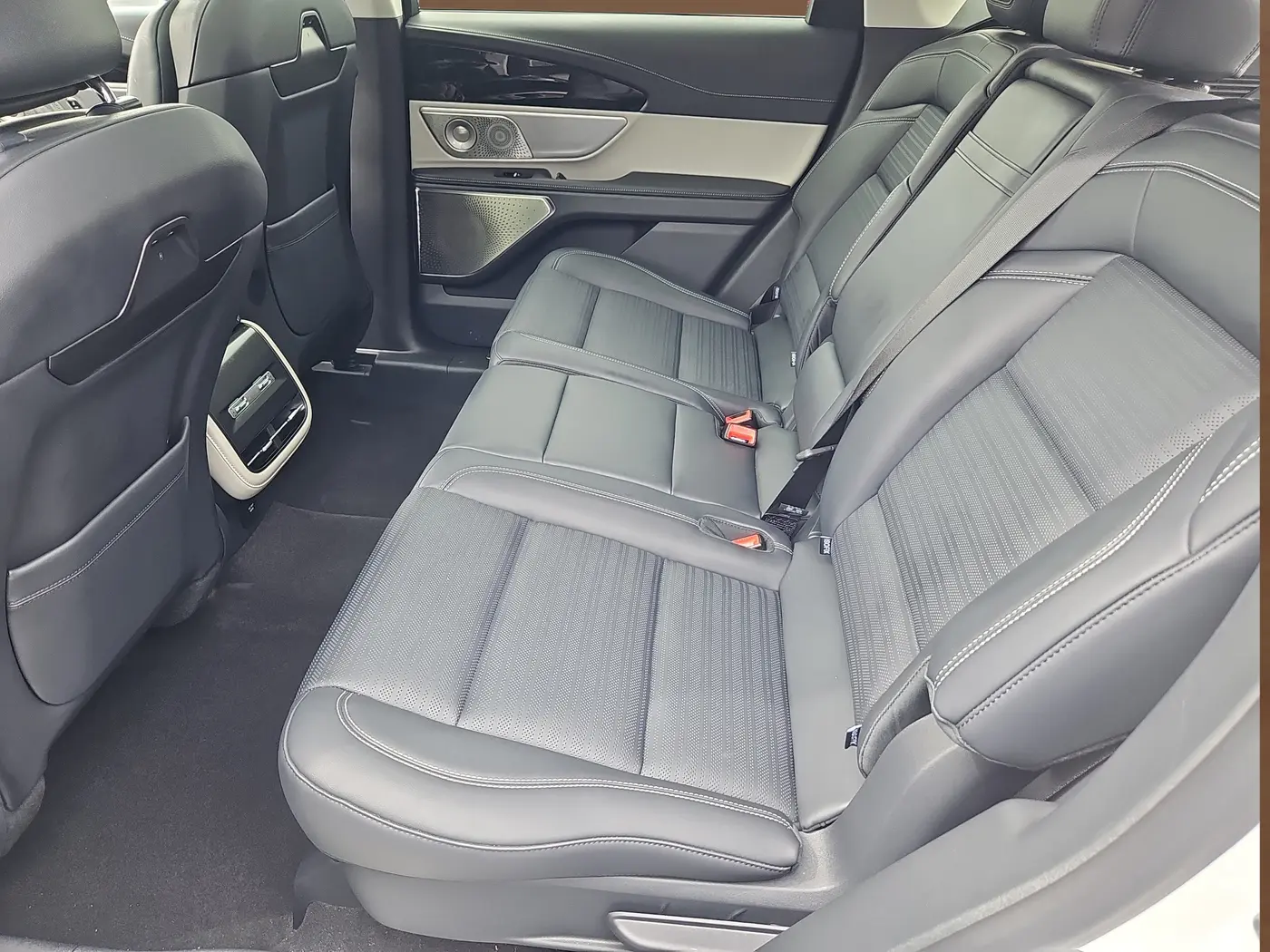 2025 Lincoln Nautilus - $56,989